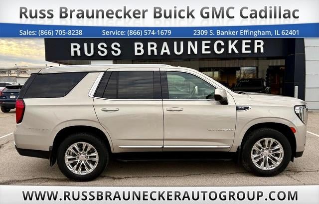 2022 GMC Yukon SLT in Pearl Beige Metallic — front three-quarter view