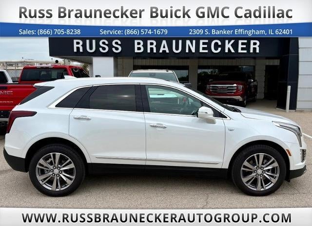 2025 Cadillac XT5 Premium Luxury in Crystal White Tricoat — front three-quarter view